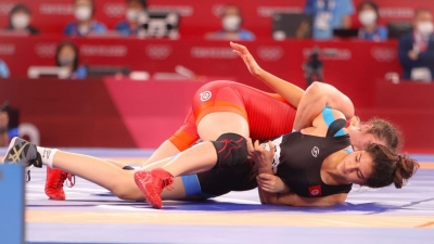 أولمبياد طوكيو- المصارعة النسائية زينب الصغير تنهزم في ثمن النهائي وزن 76 كغ(صور مختار هميمة )