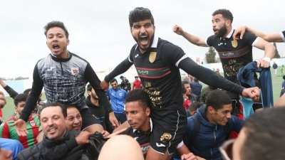 فرحة لاعبي الملعب التونسي بالعودة للرابطة المحترفة الأولى(صور مختار هميمة)