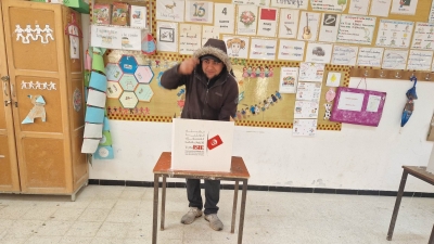 تشريعية: انطلاق التصويت بمركز الاقتراع ابتدائية ابن رشيق في منزل عبد الرحمان