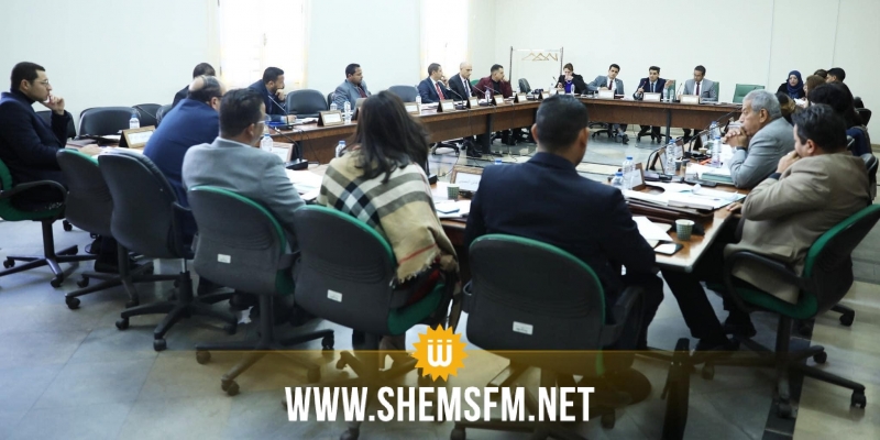 مجلس النوّاب: لجنة النظام الداخلي تواصل النظر في الفصول المتعلّقة بالكتل