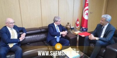 وزير الاقتصاد والمفوض الأوروبي للاقصاد يؤكدان الفرصة الواعدة لتعزيز الشراكة التونسية الأوروبية