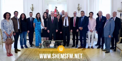 وزير الخارجية يلتقي عددا من ممثلين عن الكفاءات التونسيّة المقيمة بفرنسا