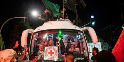  Libération d'otages supplémentaires attendue alors que la trêve est prolongée à Gaza