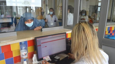 مركز التوليد وطب الرضيع بتونس: انطلاق عمليات التلقيح وسط إقبال محترم وتنظيم جيد (صور وجدي غابة ) 
