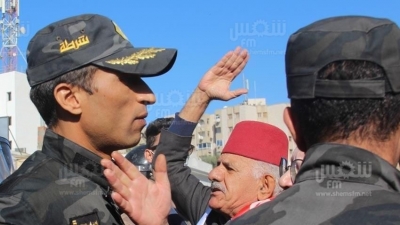 باردو: مظاهرة ضد قرارات رئيس الجمهورية (صور صالح الحبيبي)