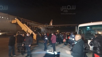 وصول طائرتا اجلاء للتونسين العائدين من اوكرانيا