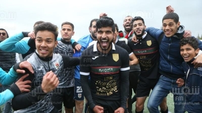 فرحة لاعبي الملعب التونسي بالعودة للرابطة المحترفة الأولى(صور مختار هميمة)