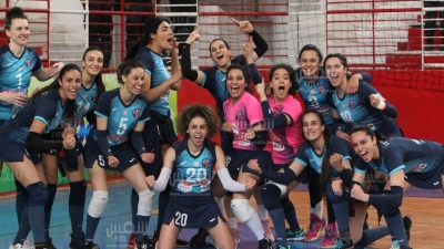 النادي النسائي بقرطاج يفوز ببطولة تونس للكرة الطائرة(صور مختار هميمة)