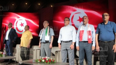 اجتماع للاطارات النقابية بتونس بحضور الأمين العام للإتحاد الشغل نور الدين الطبوبي (صور صالح لحبيبي).