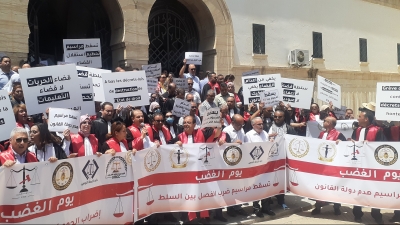 تنسيقية الهياكل القضائية تنظم يوم غضب أمام قصر العدالة بالعاصمة