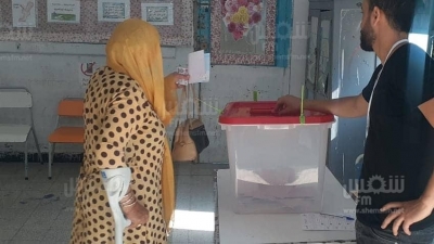 شمس اف ام تواكب الاستفتاء في عدد من مراكز الاقتراع تونس 1