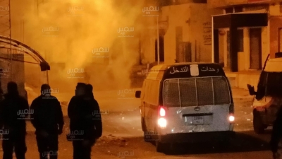 القصرين: مولوتوف وغاز مسيل للدموع في حي النور