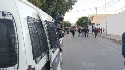 القصرين: مواجهات شبان حي الزهور مع الأمن