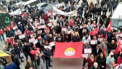 بدعوة من الاتحاد الجهوي للشغل: انطلاق التجمع العمالي في باجة (صور)