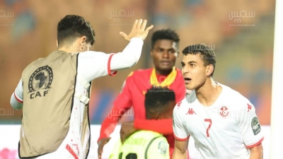 تونس تتأهل لكأس العالم لكرة القدم للأواسط(صور مختار هميمة)
